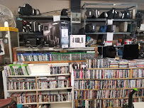 Farmersville Hock Shop 02