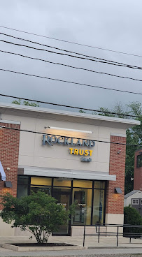 Rockland Trust Bank 02