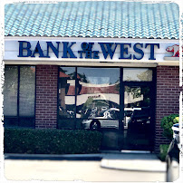Bank of the West 02