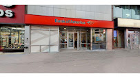 Bank of America Financial Center 01