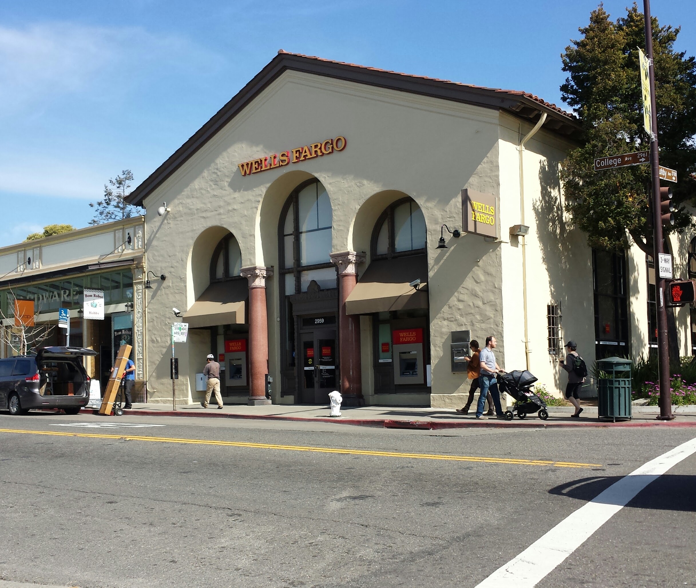 Wells Fargo Bank 01