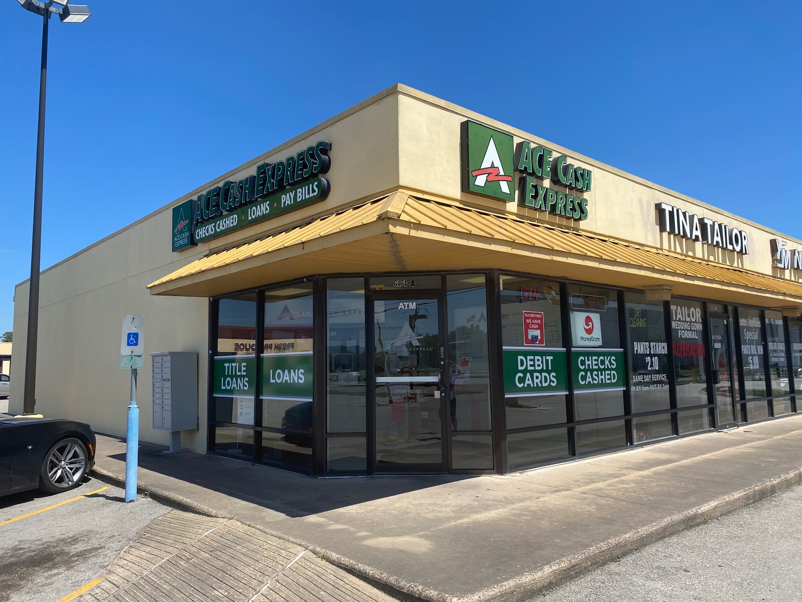 ACE Cash Express 01