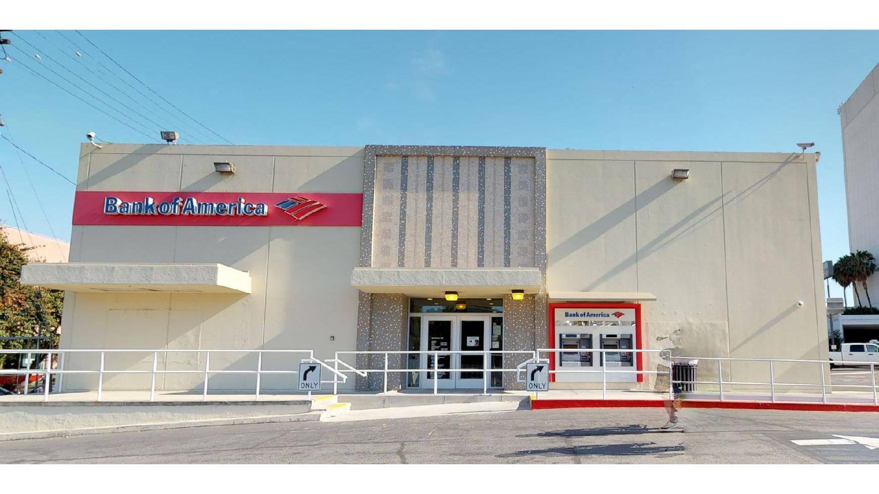 Bank of America (with Drive-thru ATM) 01