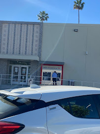 Bank of America (with Drive-thru ATM) 02