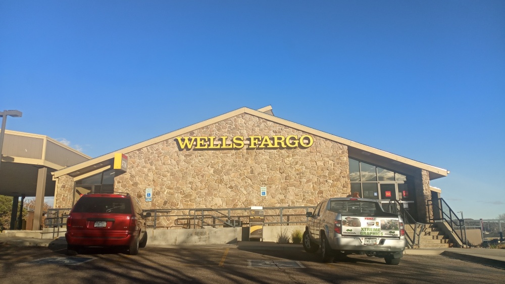 Wells Fargo Bank 01