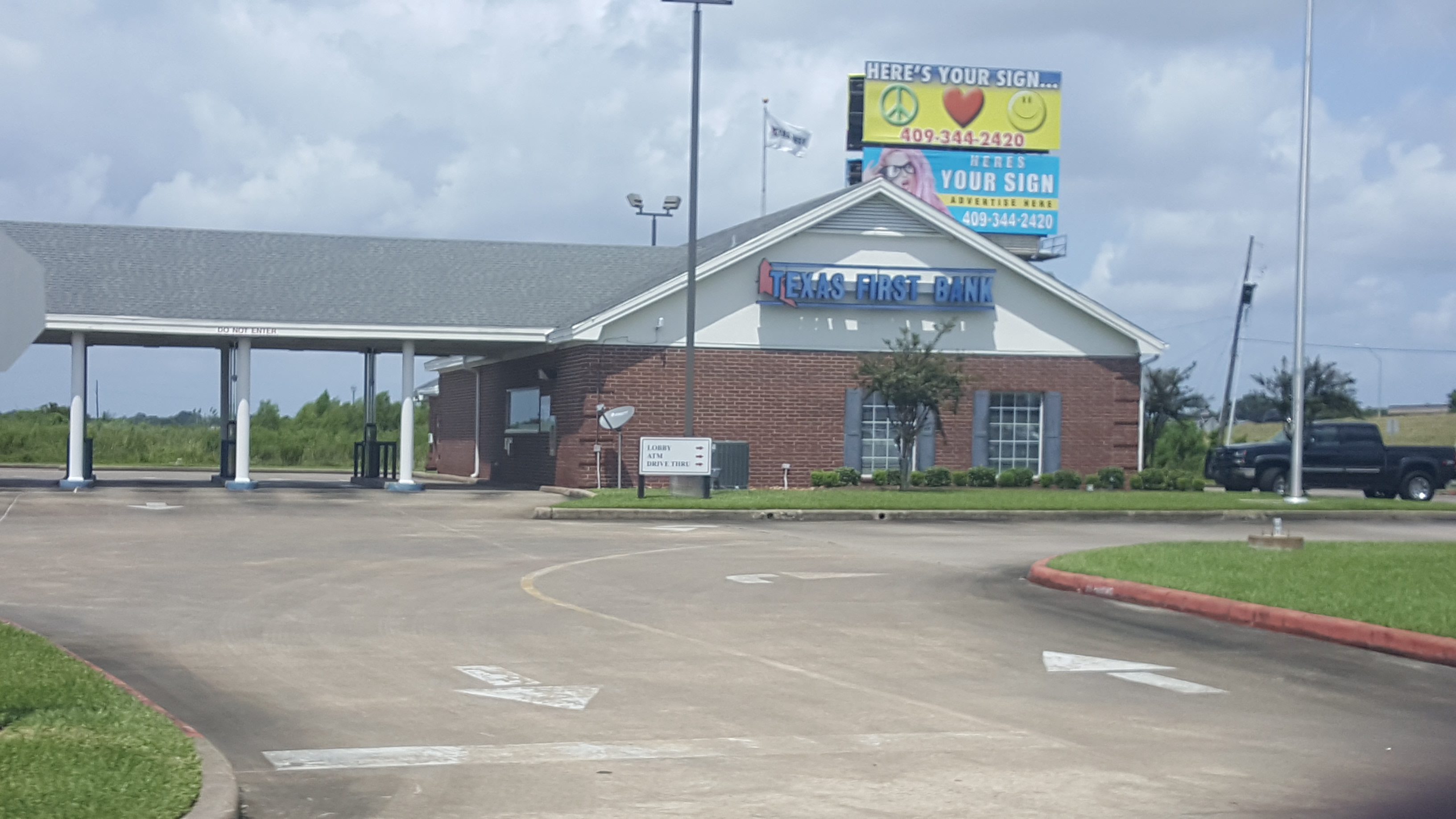 Texas First Bank 01