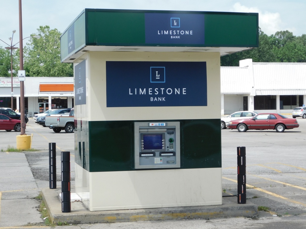 Limestone Bank 01