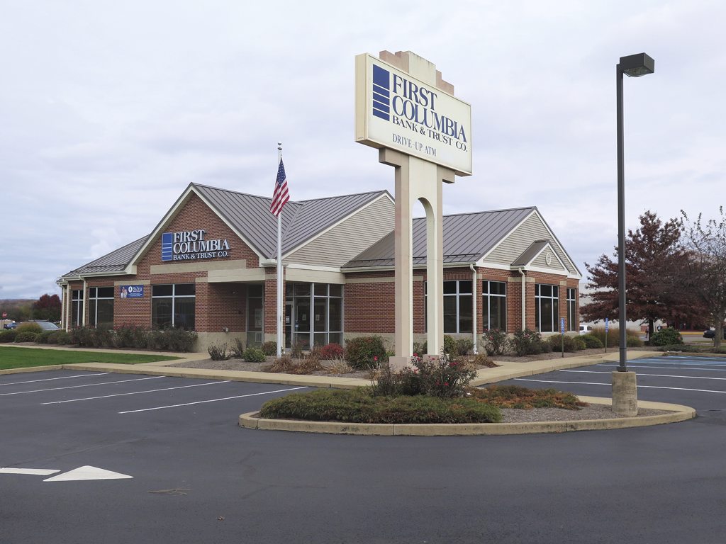 First Columbia Bank & Trust Co 01