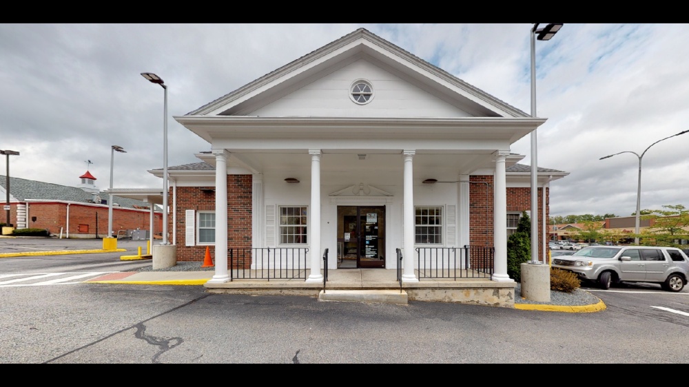 Bank of America (with Drive-thru ATM) 01