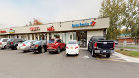 Bank of America (with Drive-thru services) 01