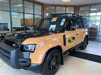 Land Rover at Naperville 02