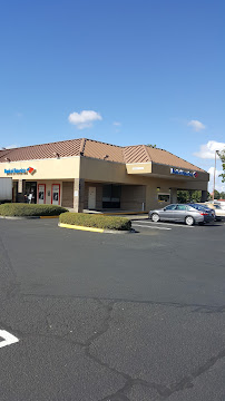 Bank of America (with Drive-thru ATM) 02