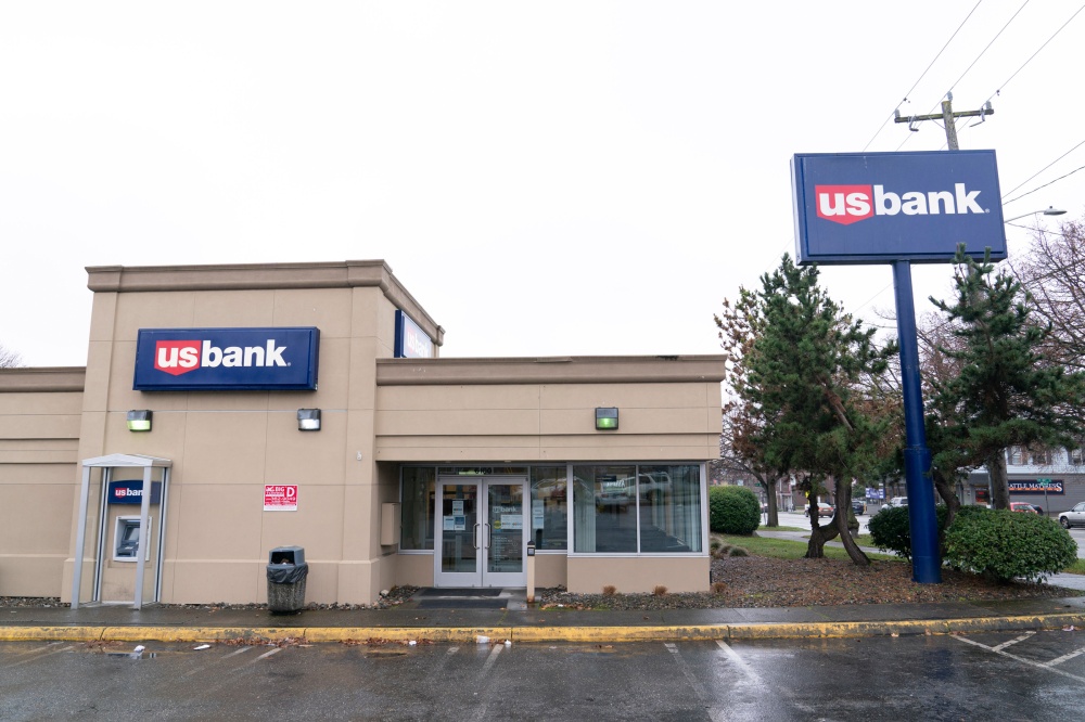 U.S. Bank Branch 01