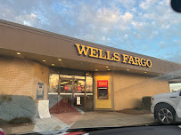 Wells Fargo Bank 04