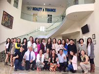 HPT Realty & Finance 04