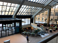 Mutual of Omaha® Investor Services 02
