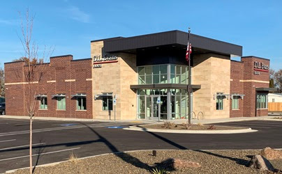 D.L. Evans Bank 01