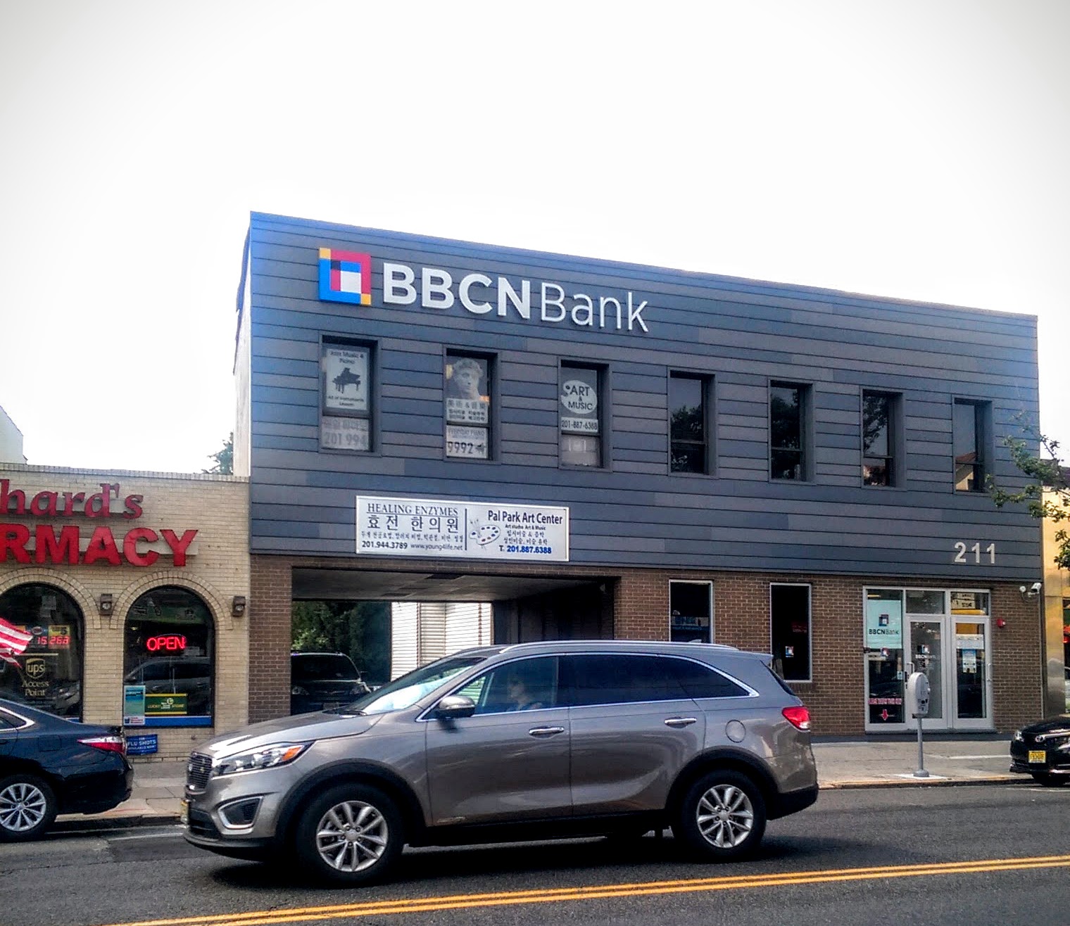 Bank of Hope 01