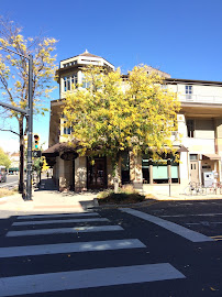 Great Western Bank 02