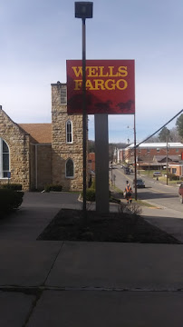 Wells Fargo Bank 02