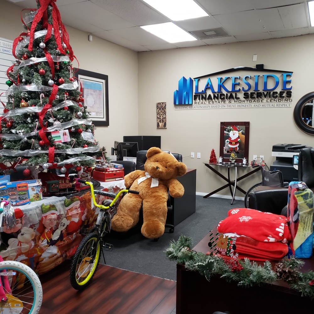 Lakeside Financial Services 01