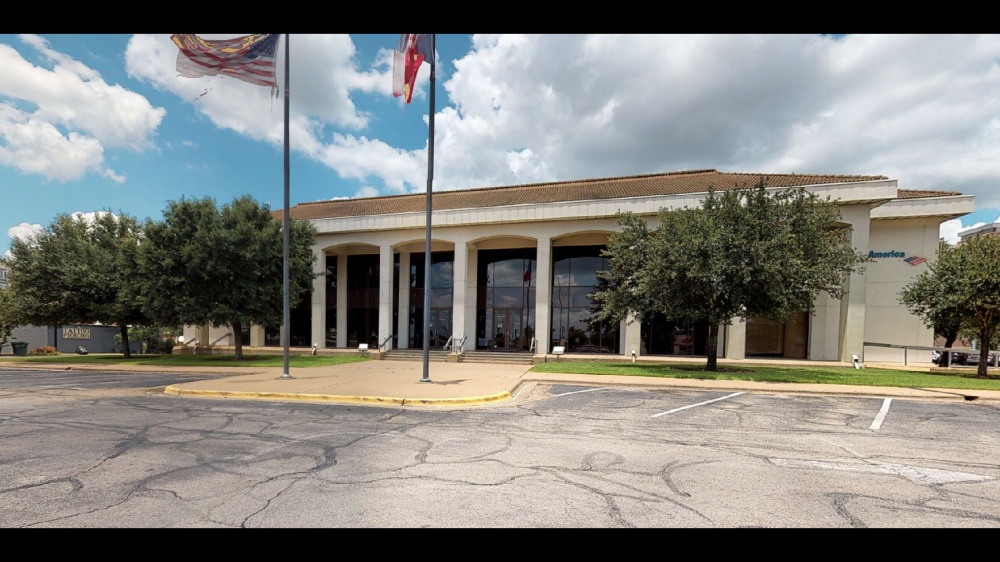 Bank of America (with Drive-thru ATM) 01