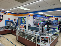 Tucker Pawn and Jewelry 01