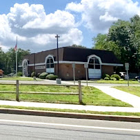 Bank of America (with Drive-thru ATM) 02