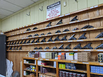 Superior Pawn & Gun 03