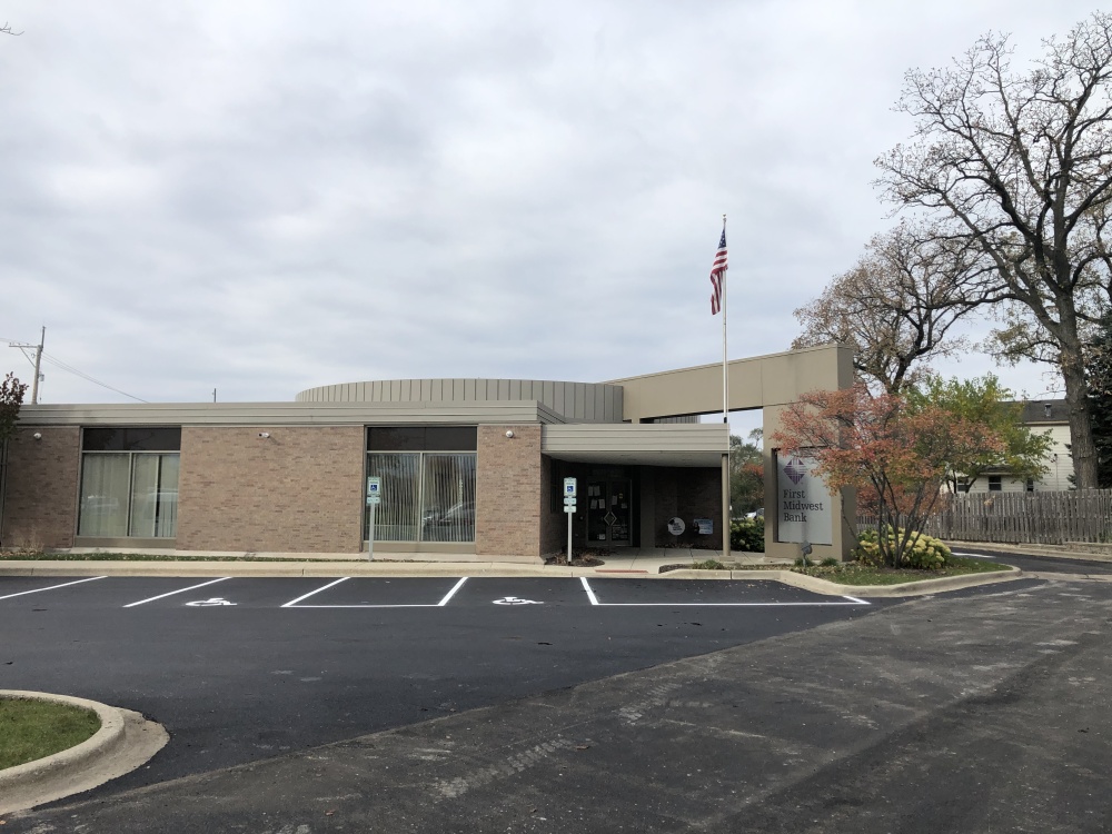 First Midwest Bank 01