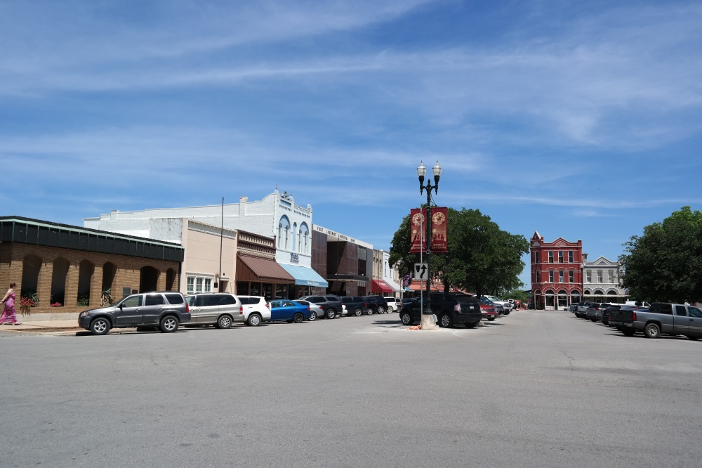 First-Lockhart National Bank 01