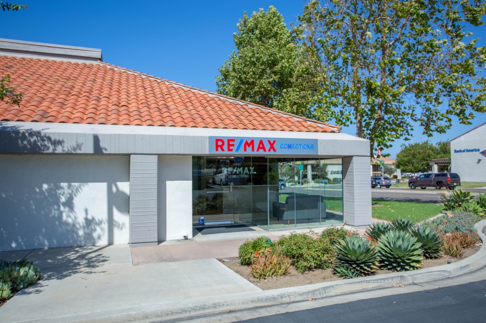 RE/MAX Connections - San Diego 01