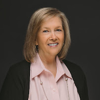 Linda Dail 02