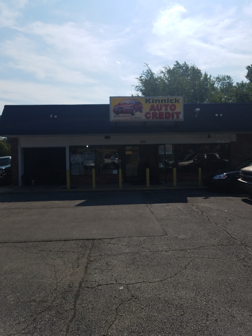 Kinnick Auto Credit 01