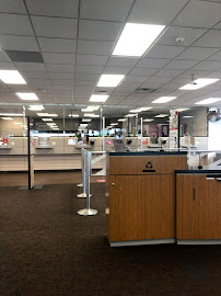 Bank of America (with Drive-thru services) 04