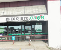 Check Into Cash 03