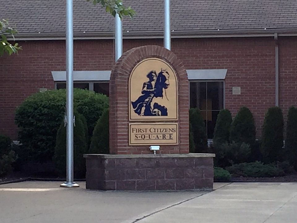 First Citizens Community Bank 01