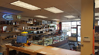 Hat City Pawn 01