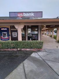 U.S. Bank Branch 03
