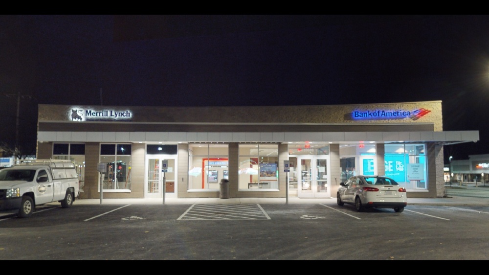 Bank of America (with Drive-thru ATM) 01