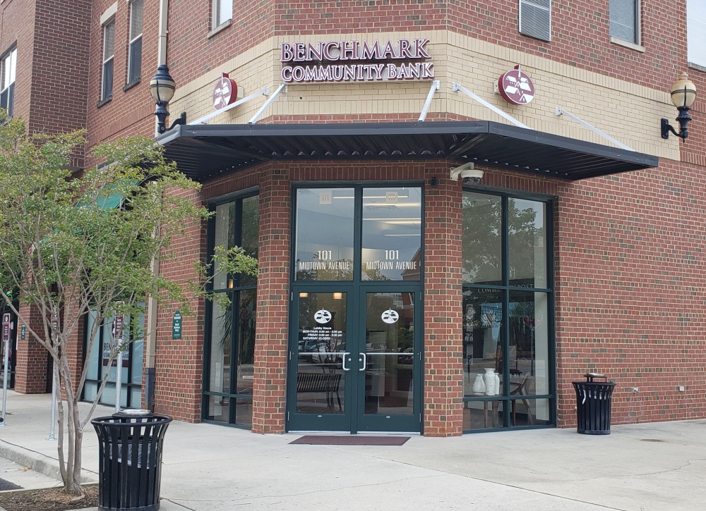 Benchmark Community Bank 01
