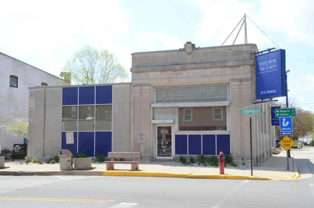 State Bank of The Lakes 01