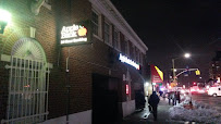 Apple Bank 04