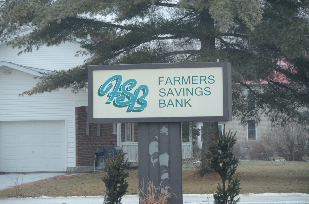 Farmers Savings Bank 01