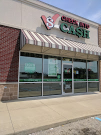 Check Into Cash 01