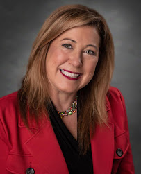 Kimberly Kozelsky at CrossCountry Mortgage, LLC 03