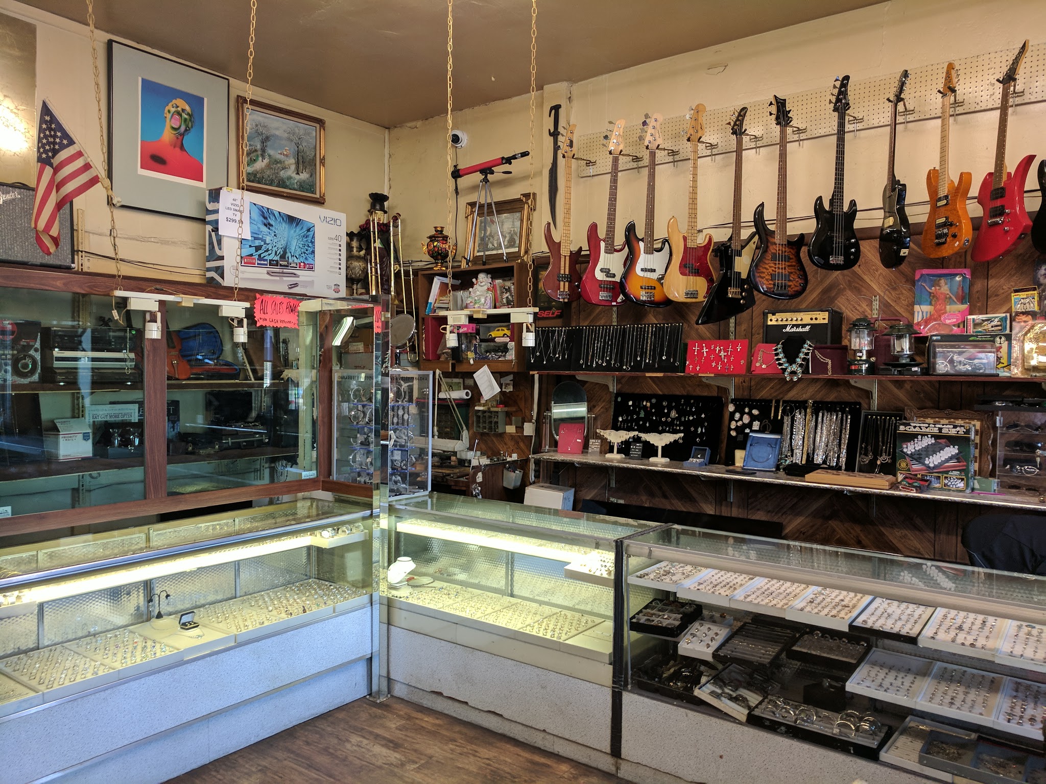 H & R Jewelry & Loan Co. 01
