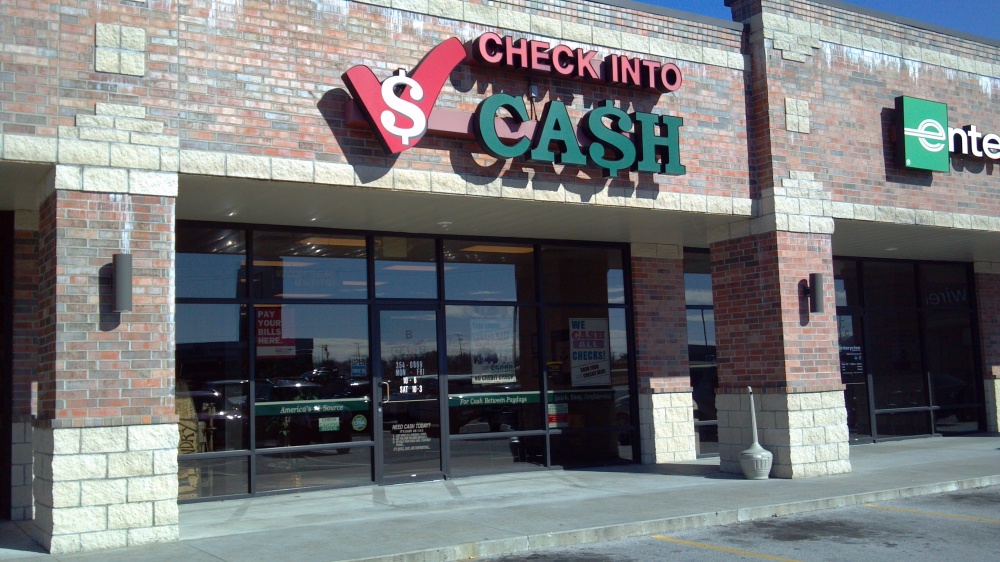 Check Into Cash 01