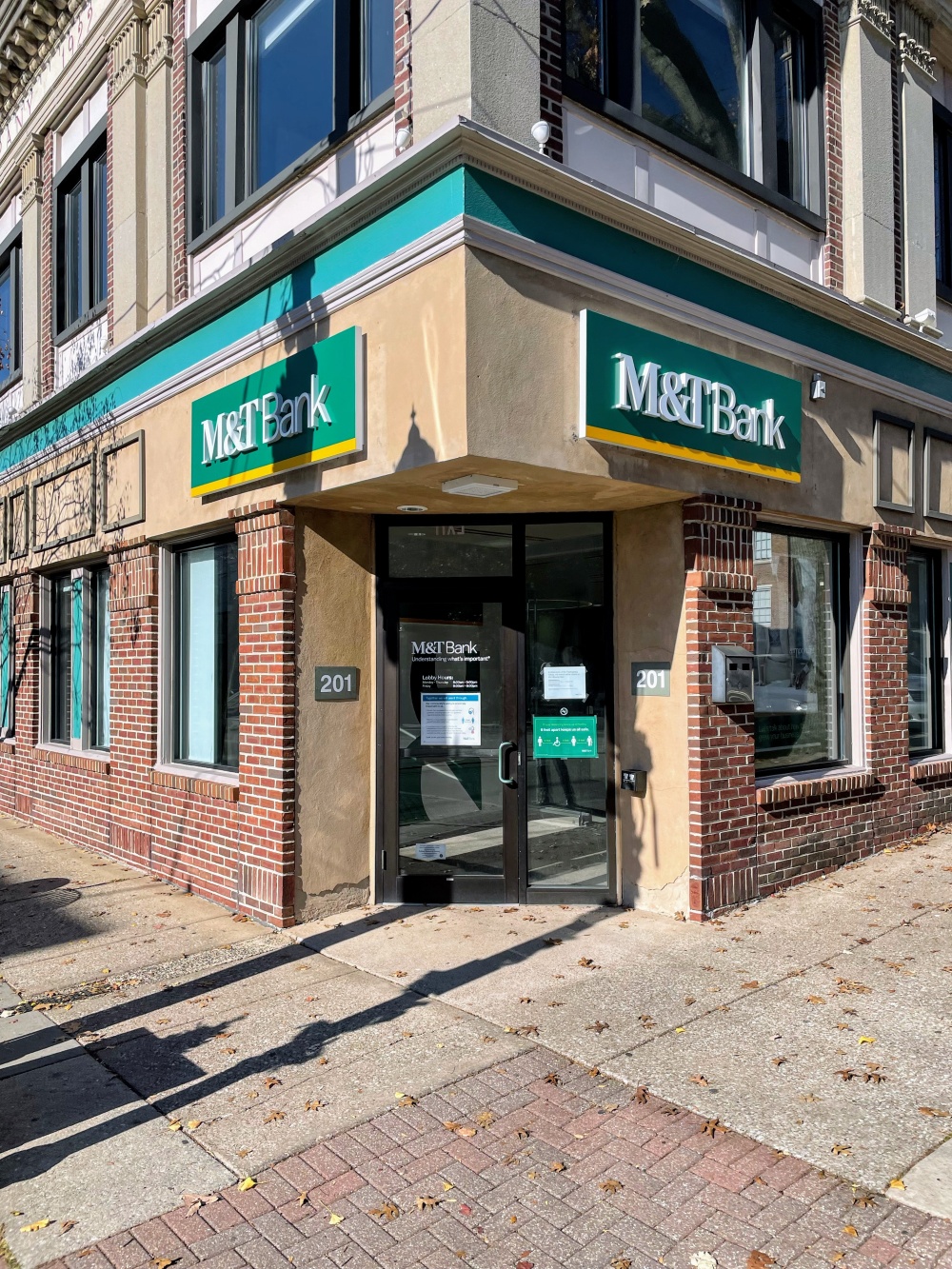 M&T Bank 01