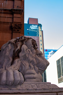 Dollar Bank 02